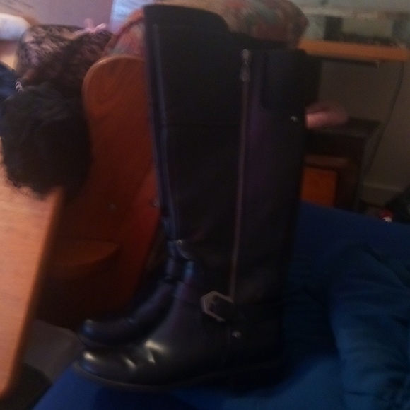 G by Guess riding boots. - Picture 2 of 7